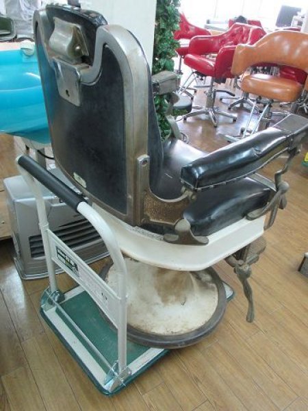 画像3: 【再生費込み】アンティーク理容椅子 (3)
