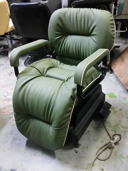 画像1: アトリエ　シャンプー椅子　CS-6　ふわもこ張替（L-1368,1345） (1)