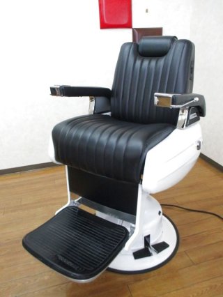 バーバーチェア　ほぼ未使用　2脚セット 中古理容椅子専門店｜使える中古椅子・再生品多数｜ヤマグチ