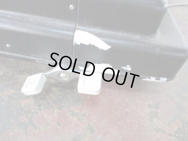 画像6: アトリエ　シャンプー椅子　エプ上　枕付　回転式　中古品 (6)