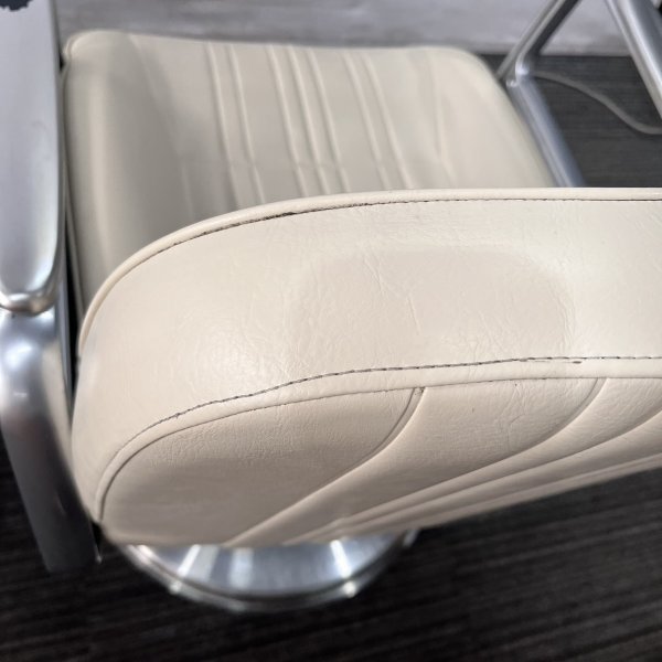 画像27: 【中古現状品】タカラ 電動キャデラ(ひじカバー付き)【張替可能】  (27)