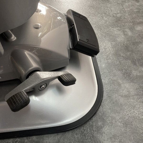 画像12: 美品！【中古現状品】新明和　アクシス(デニム)　BC1621　背二分割タイプ (12)