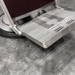 画像18: 【中古現状品】タカラ クラシックバーバーチェア No.225 (エプ上)【張替可能】 (18)