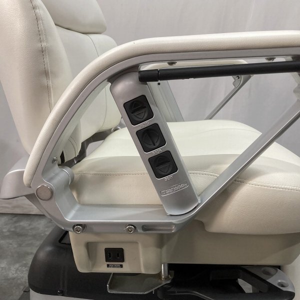 画像9: 【中古現状品】タカラ　BB-SPSX（背もたれ2分割タイプ）【張替・再生可能】 (9)