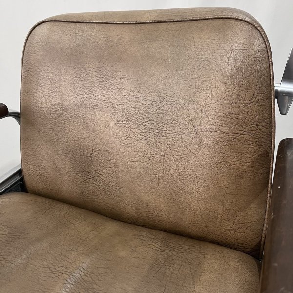 画像11: 【中古現状品】タカラ　キャデラ　リクライニングタイプ【張替可能】 (11)