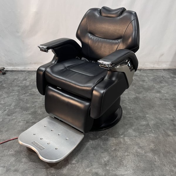 画像1: 【中古現状品】タカラ　レジェンド　ヒーター・フットクッション付き【張替・再生可能】 (1)