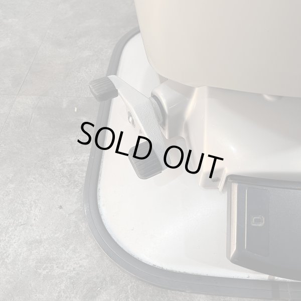 画像18: 【張替費込み】大広 理容椅子 イゼ (18)