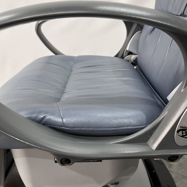 画像23: 【張替費込み】新明和 理容椅子 ビート (23)