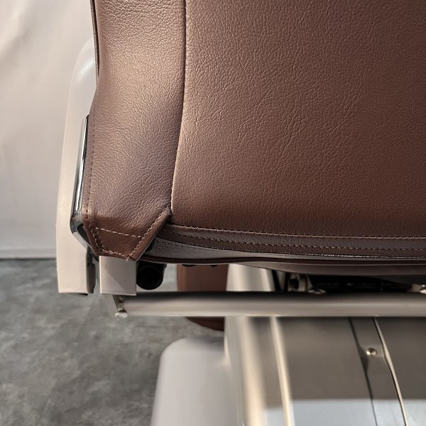 画像23: 【中古現状品】タカラ E'sy（イージー）※レッグレスト連動タイプ【張替・再生可能】 (23)