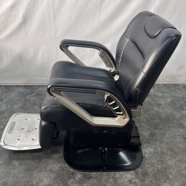 画像33: 【中古現状品】タカラ　INOVA（イノーヴァ）※レッグレスト固定タイプ【張替・再生可能】 (33)