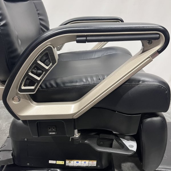 画像20: 【中古現状品】タカラ　INOVA EX（イノーヴァEX）※レッグレスト固定タイプ【張替・再生可能】 (20)