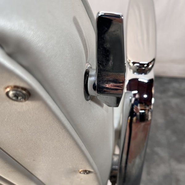 画像21: 【張替費込み！】タカラ　キャデラ　リクライニングタイプ (21)