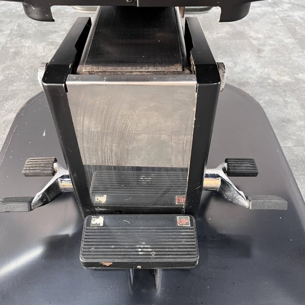 画像26: 【中古現状品】タカラ　プラス（背もたれ二分割・直上タイプ）※カリフ掛け無し【張替・再生可能】 (26)