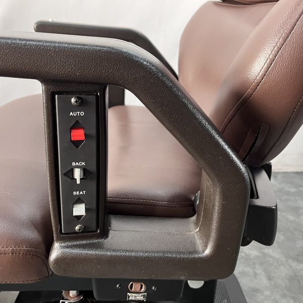 画像13: 【中古現状品】タカラ　プラス（背もたれ二分割・直上タイプ）※カリフ掛け無し【張替・再生可能】 (13)