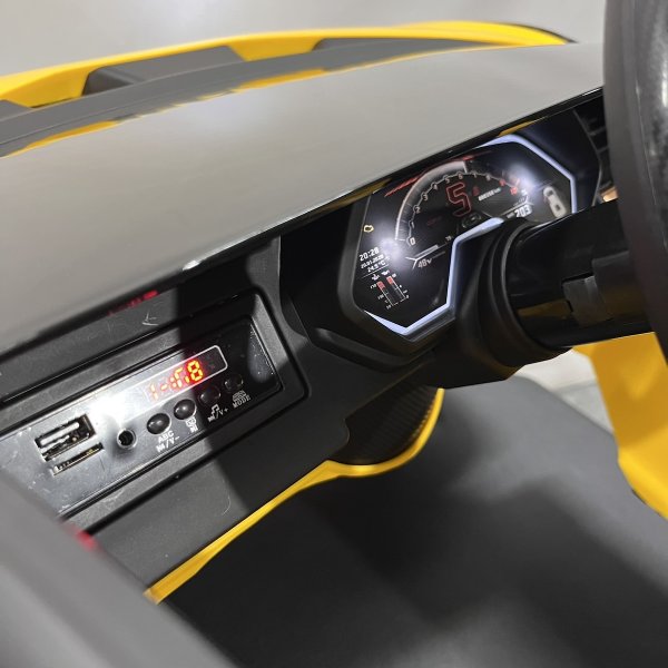 画像20: 【受注生産品】子供用セットイス  キッズカー  ランボルギーニ(イエロー) (20)