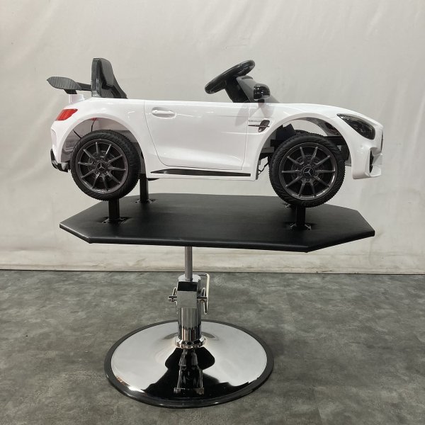 画像3: 【受注生産品】子供用セットイス キッズカー ベンツAMG　ホワイト (3)