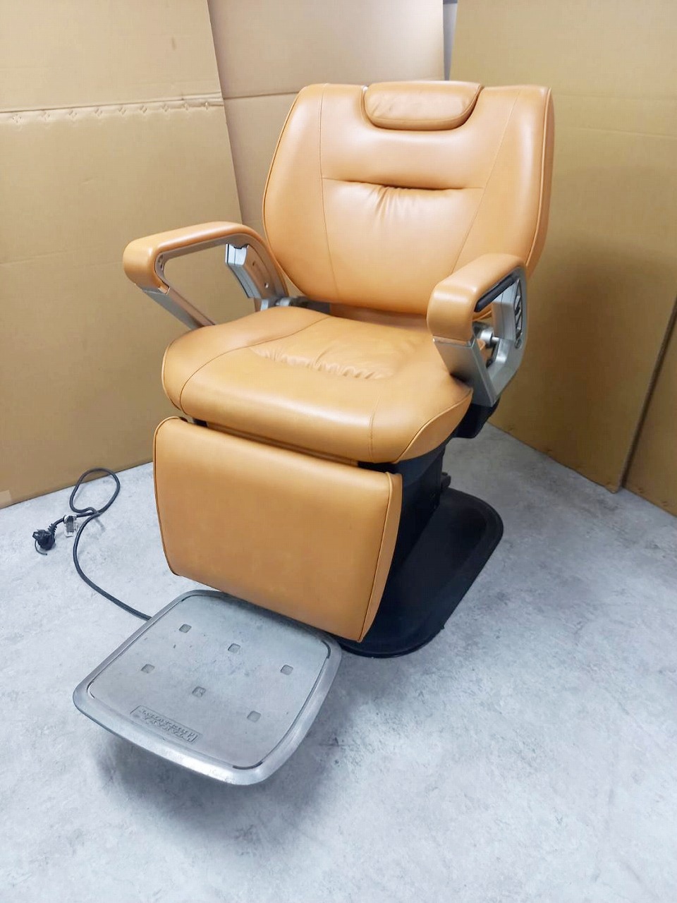 【再生費込み】タカラ　INOVA(イノーヴァ) ※レッグレスト固定タイプ