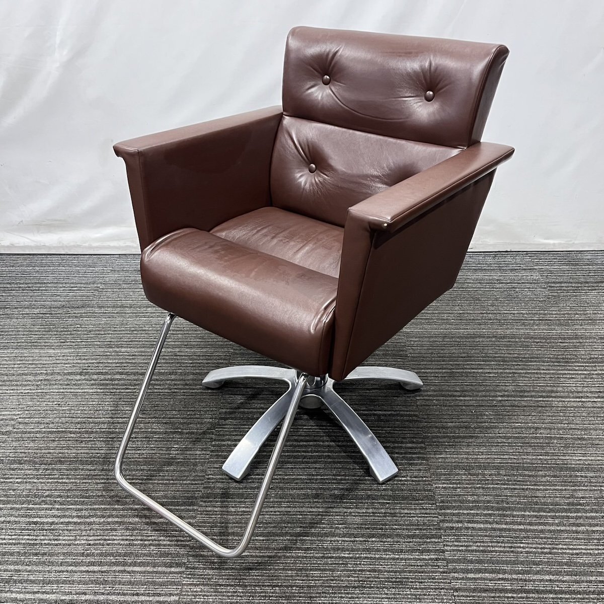 【中古現状品】オオヒロ　レオン【張替可能】　