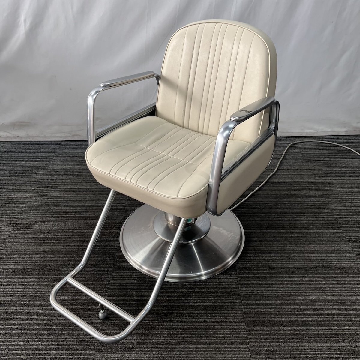 【中古現状品】タカラ　電動キャデラ（ひじカバー付き）【張替可能】　