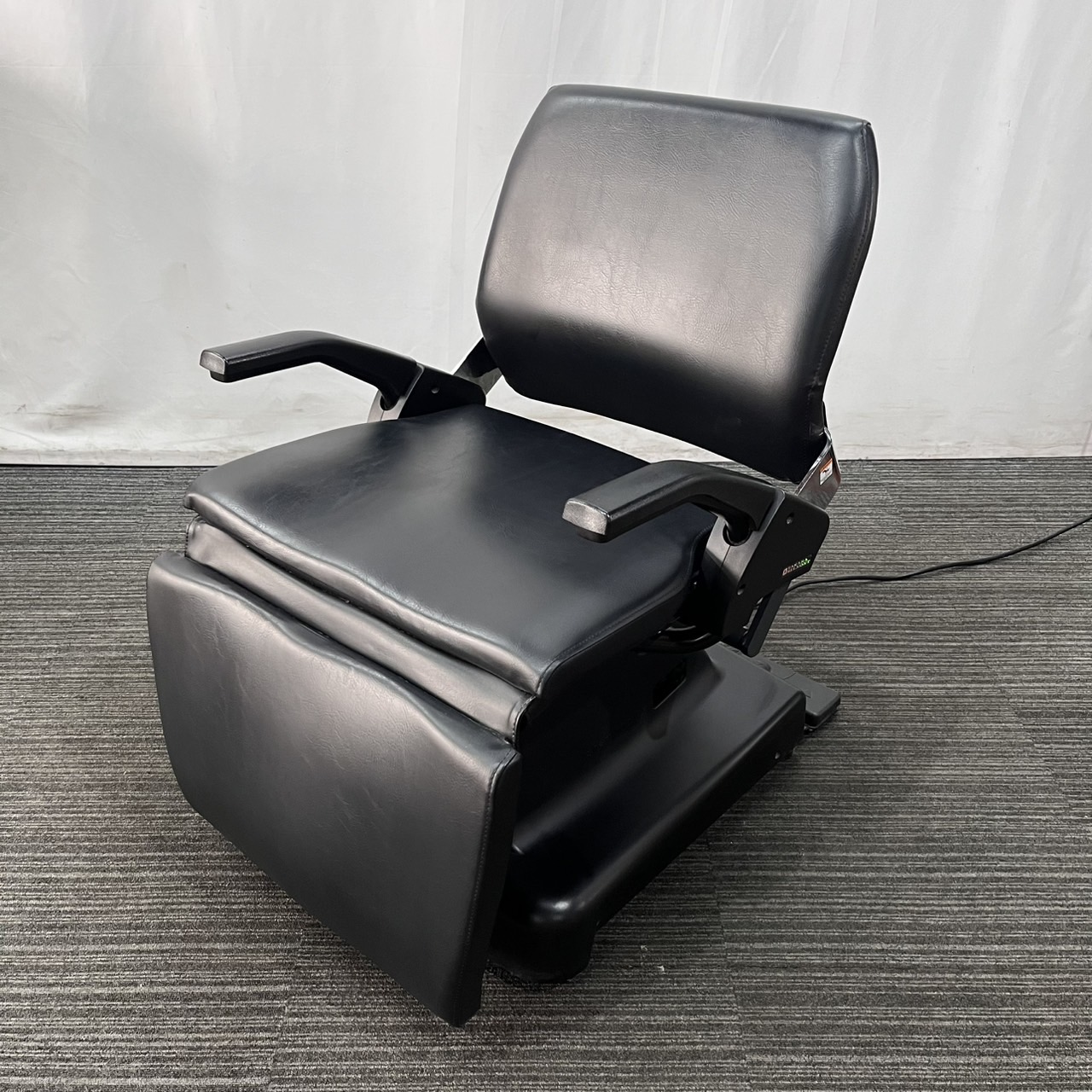 【中古現状品】タカラ　フェリオ（レッグレスト連動）【張替・再生可能】